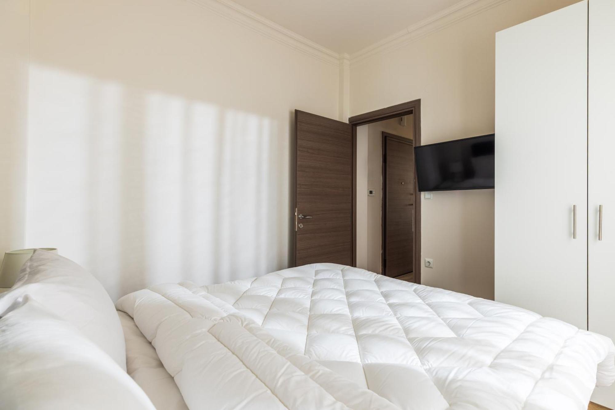 Tropical & Faces By Nest Apartment Salonic Exterior foto