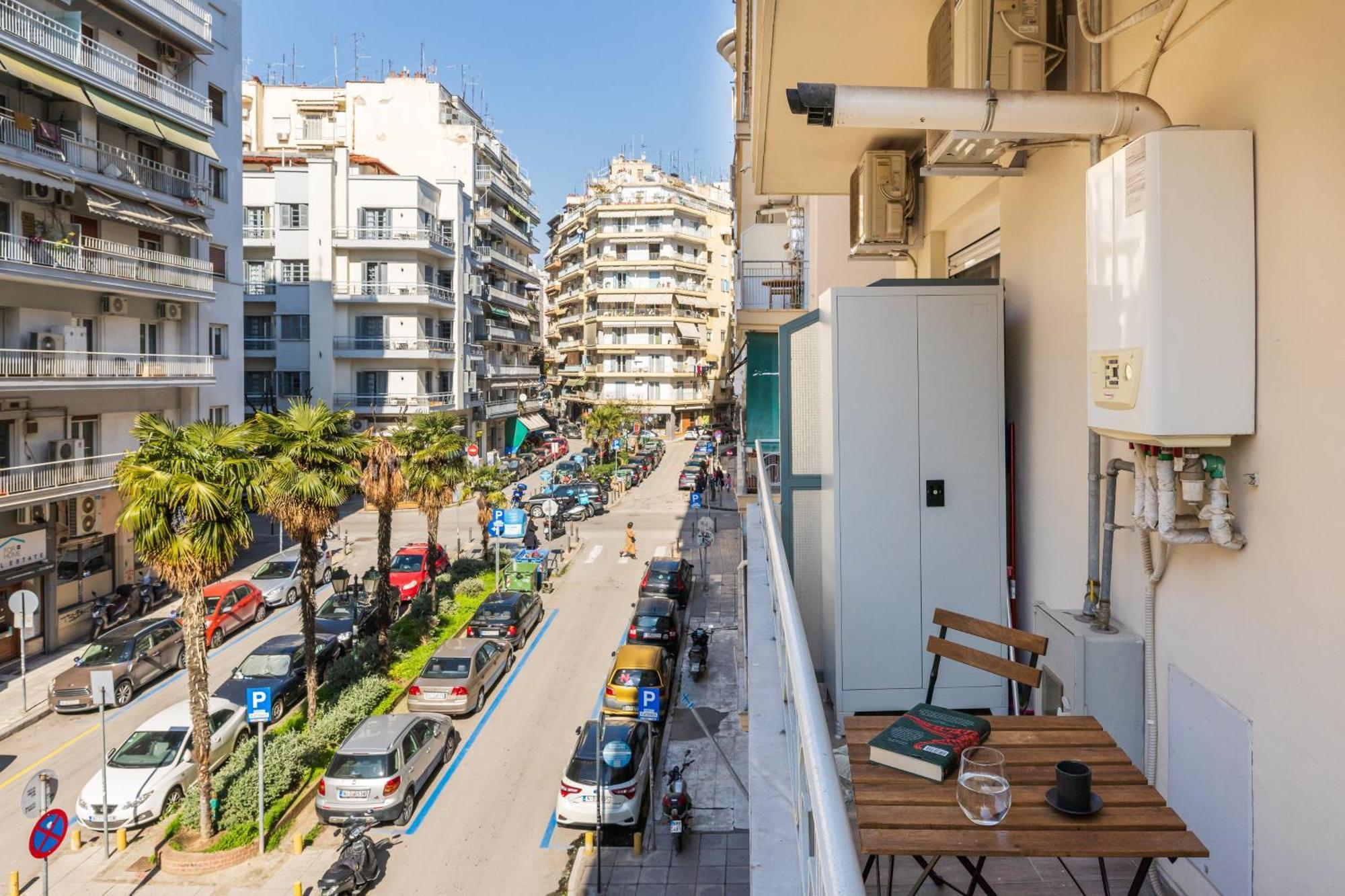 Tropical & Faces By Nest Apartment Salonic Exterior foto
