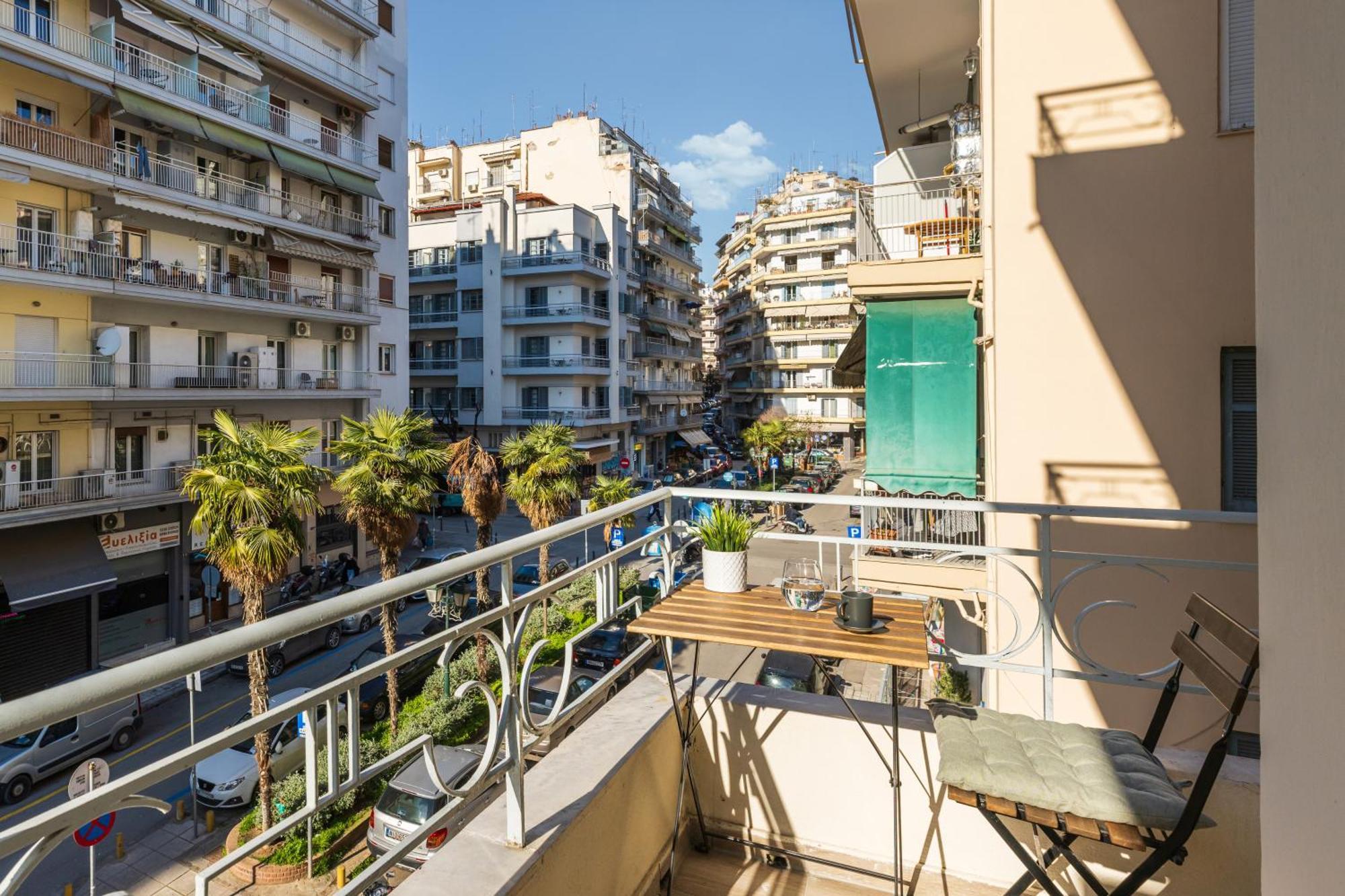 Tropical & Faces By Nest Apartment Salonic Exterior foto