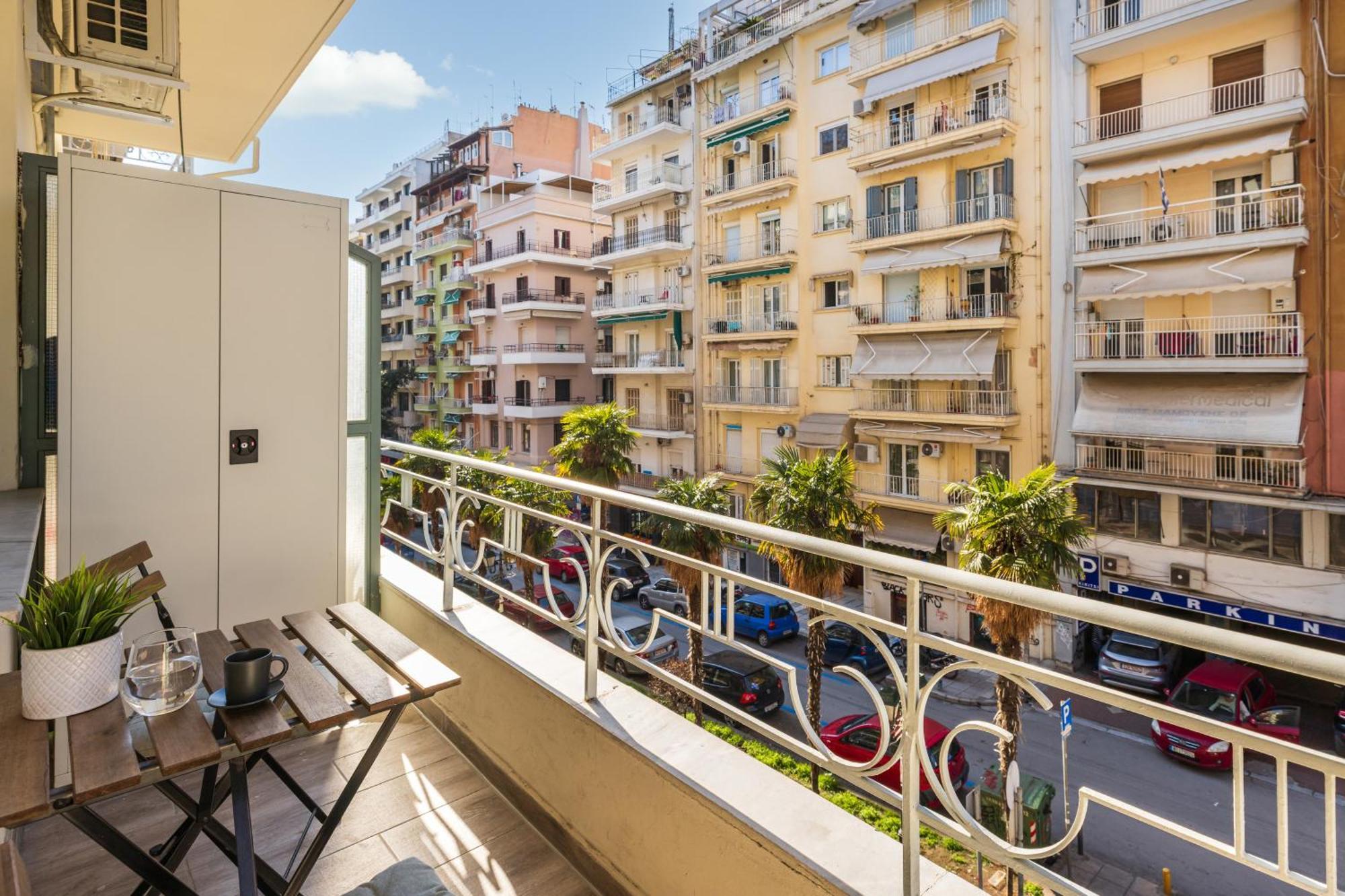 Tropical & Faces By Nest Apartment Salonic Exterior foto
